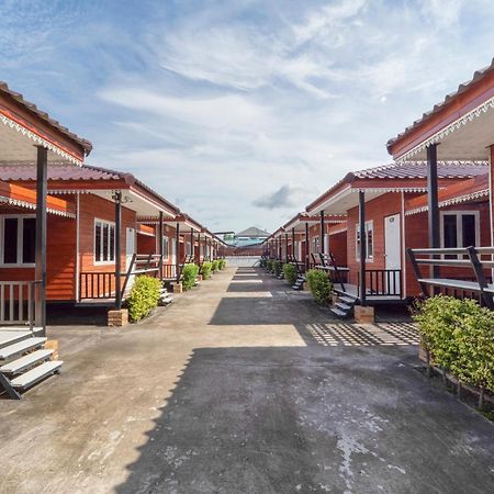 Oyo 1166 Train Way Resort Ban Rai  Экстерьер фото