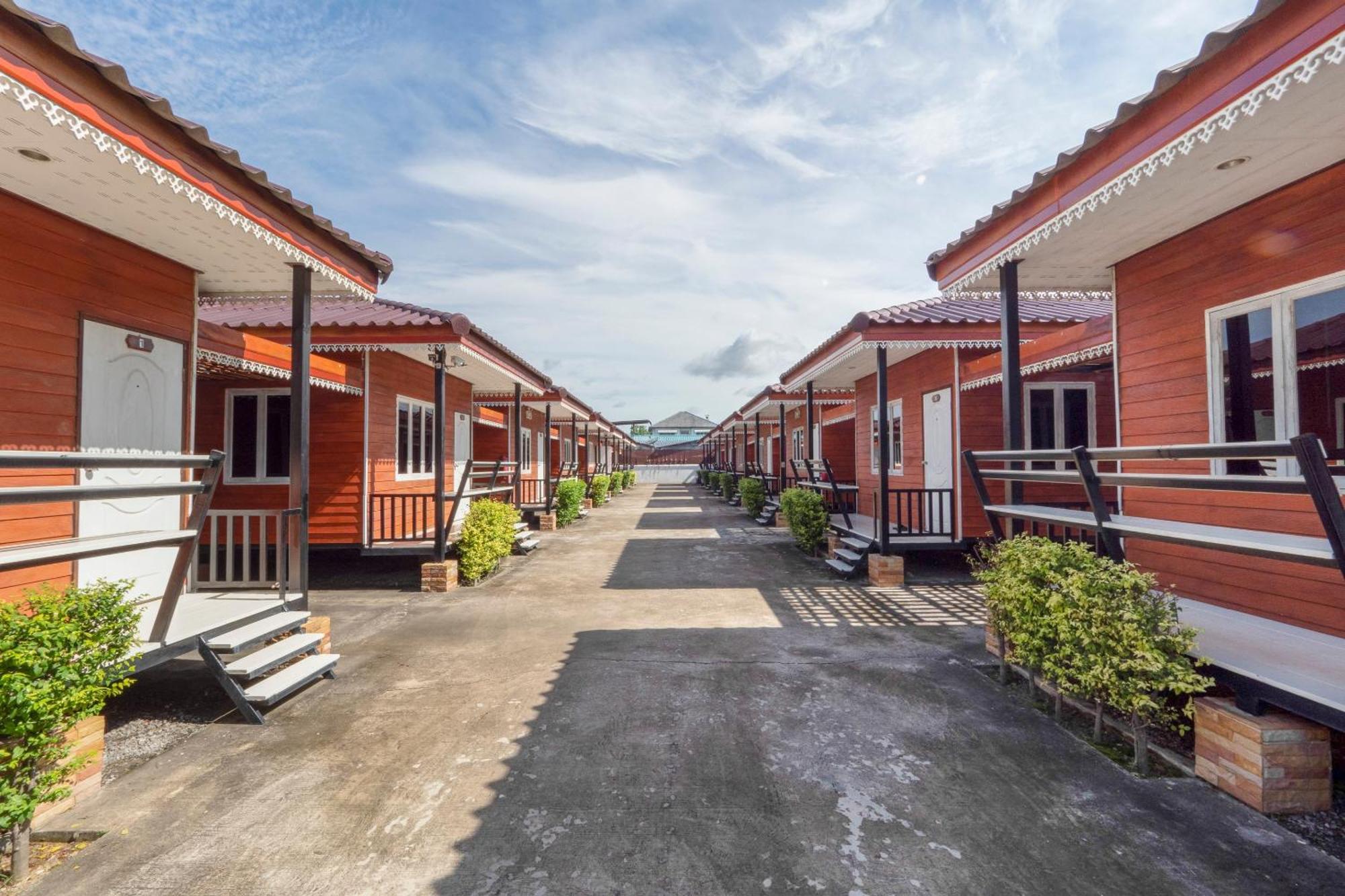 Oyo 1166 Train Way Resort Ban Rai  Экстерьер фото